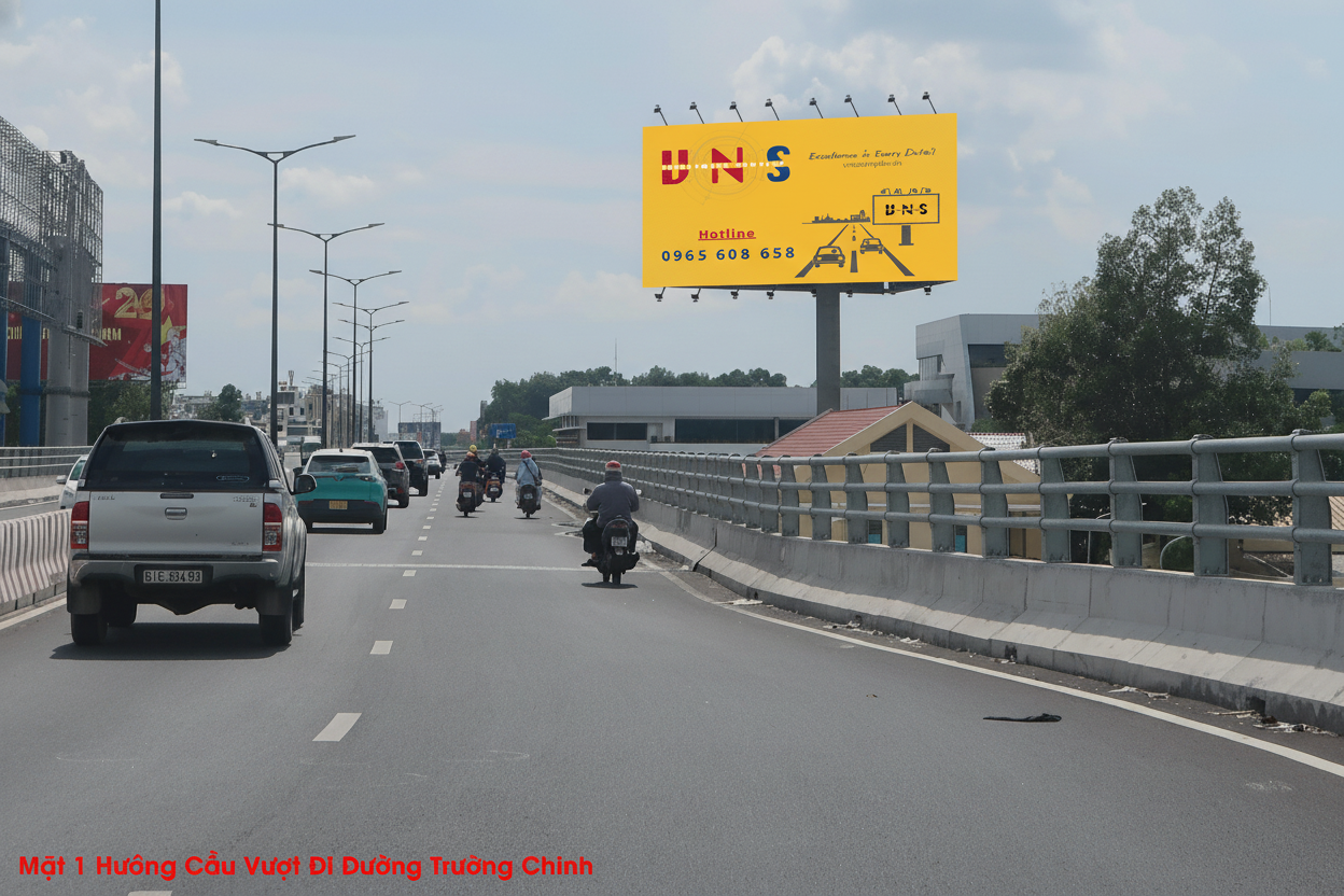 Pano 3 mặt lối ra nhà ga T3 - Ngay trạm thu phí (phía bên trái)